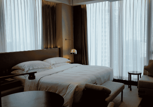 Chambre dans un hôtel B&B à Courville