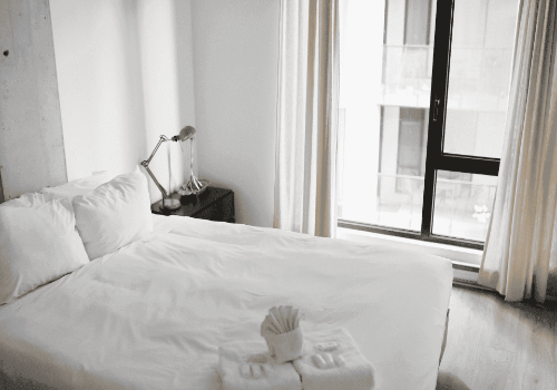 Chambre dans un hôtel à Aingeville